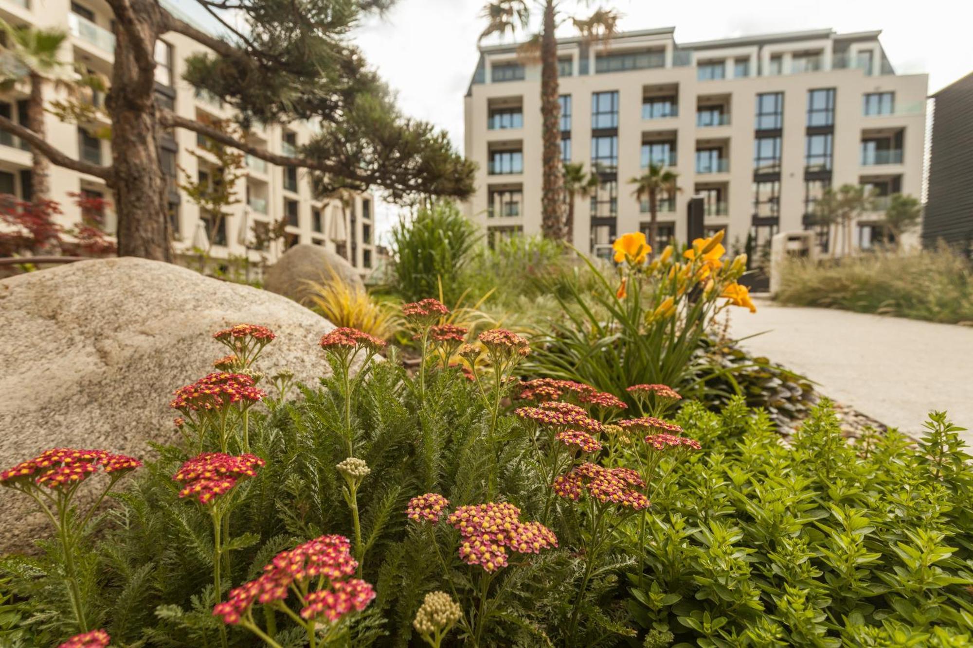 Azur Premium Resort Saints Constantine and Helena Exterior foto